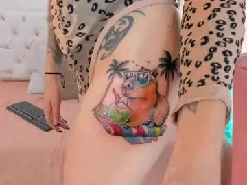 clarisse28 on Chaturbate 