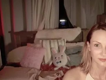 kaileeshy from Chaturbate