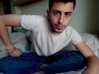 Offline apolo_ramos on Flirt4Free