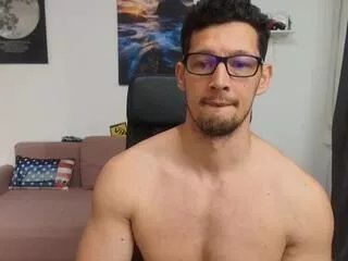 Freechat brutus_k on Flirt4Free