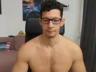 Freechat brutus_k on Flirt4Free