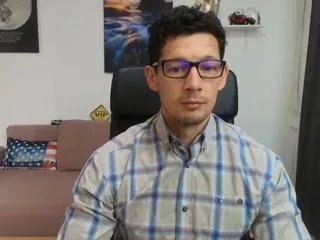 Freechat brutus_k on Flirt4Free