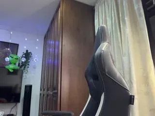 Offline dante_santos on Flirt4Free