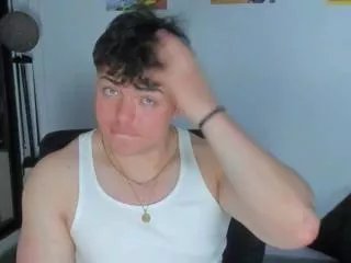 Freechat scott_milleer on Flirt4Free