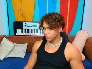 Offline spencer_roth on Flirt4Free