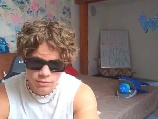 Offline spencer_roth on Flirt4Free