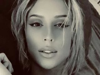 Offline Florida_Milf on Streamate