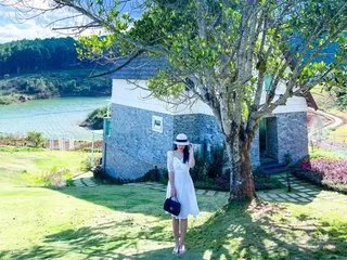 Offline Mie9999 on Streamate