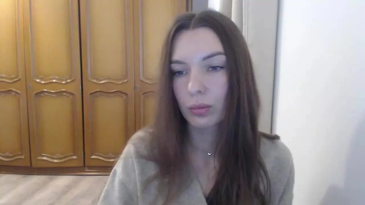 Offline AuroraKiss on Streamray