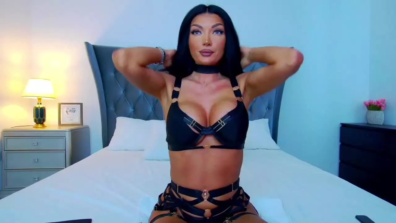 Offline KarinaSmith on Streamray