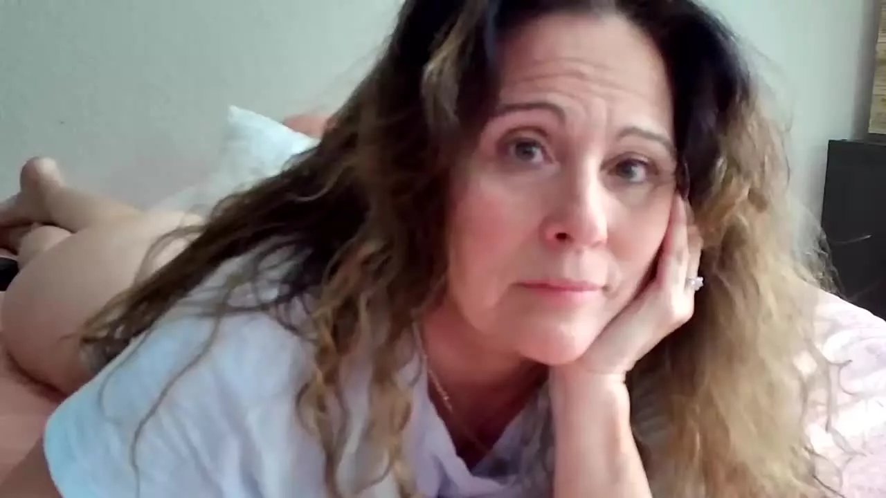 Offline LoveVanessaRay on Streamray