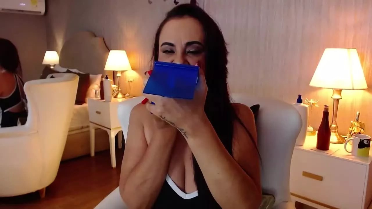 Offline ScarletJonnsson on Streamray