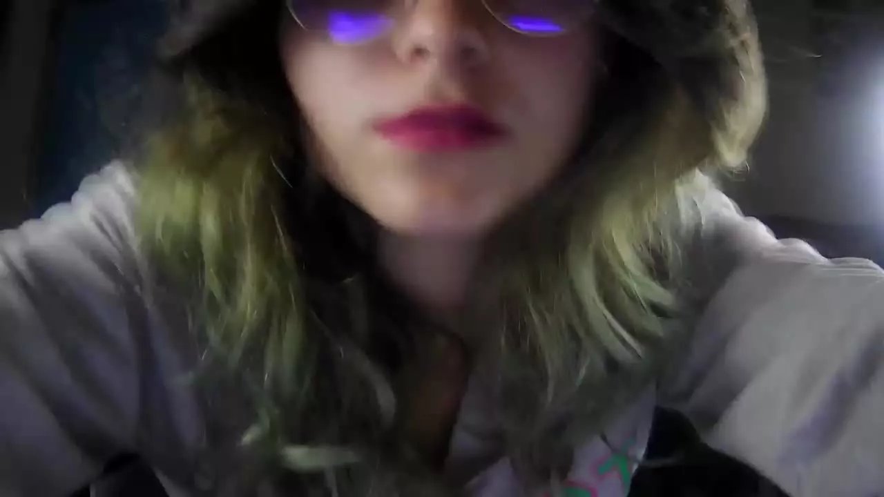 Offline StarEli on Streamray