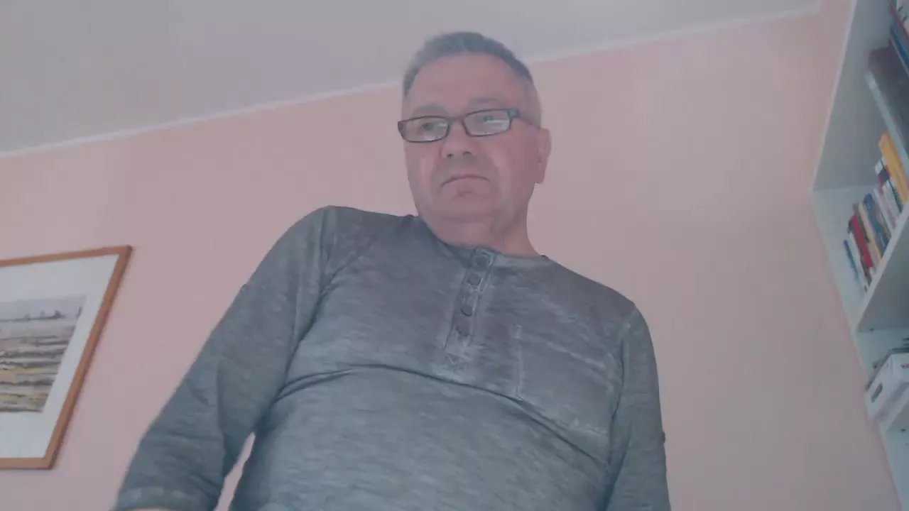 Offline YOU6me on Streamray