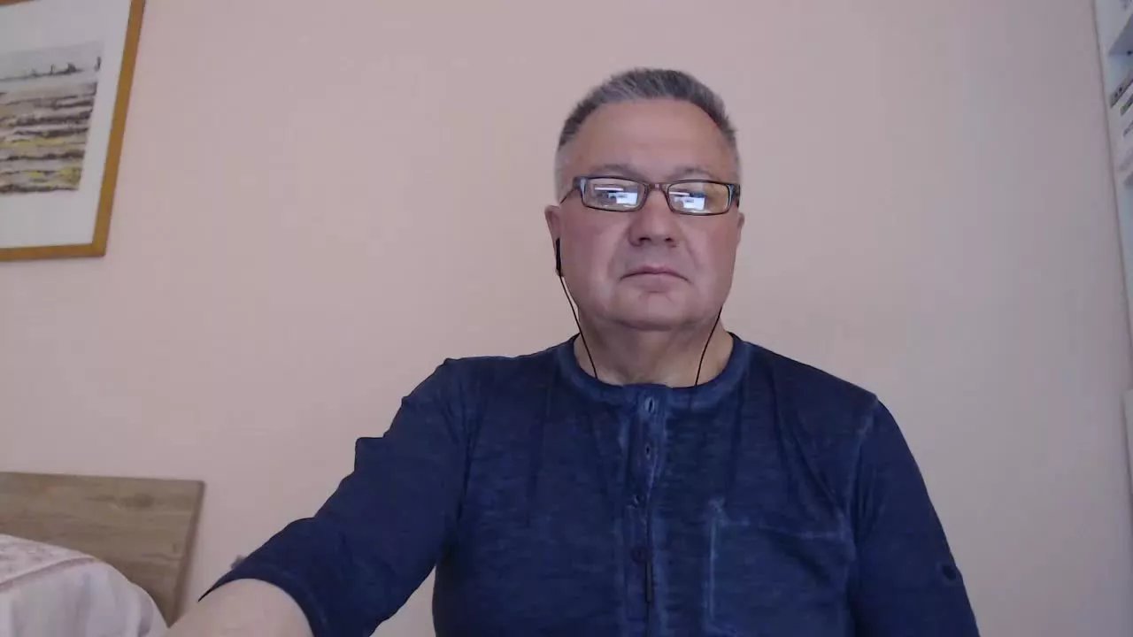 Offline YOU6me on Streamray