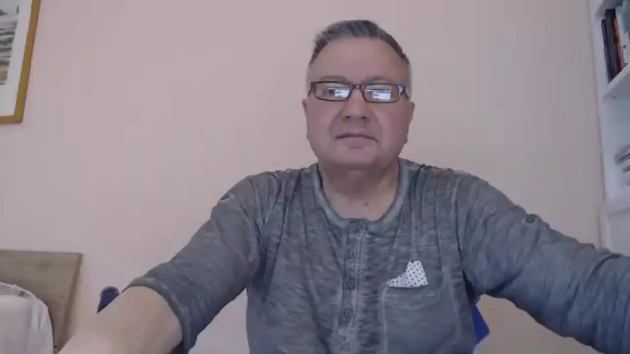 Offline YOU6me on Streamray