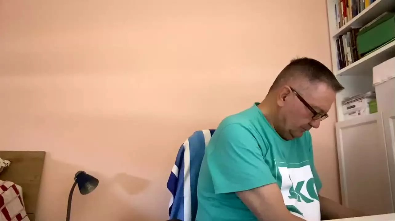 Offline YOU6me on Streamray