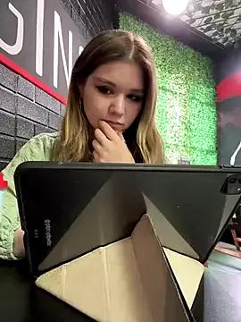 Masturbate to 23 years old PumaShyXD from StripChat PumaShyXD from StripChat